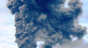 Foto – Foto Gunung Sinabung Meletus