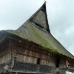 rumah adat dokan